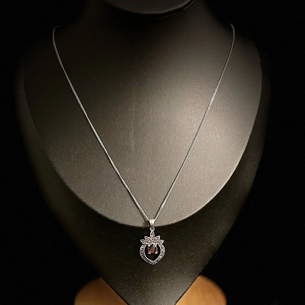 Sterling Silver Necklace 925 with Stunning Topaz Gemstone